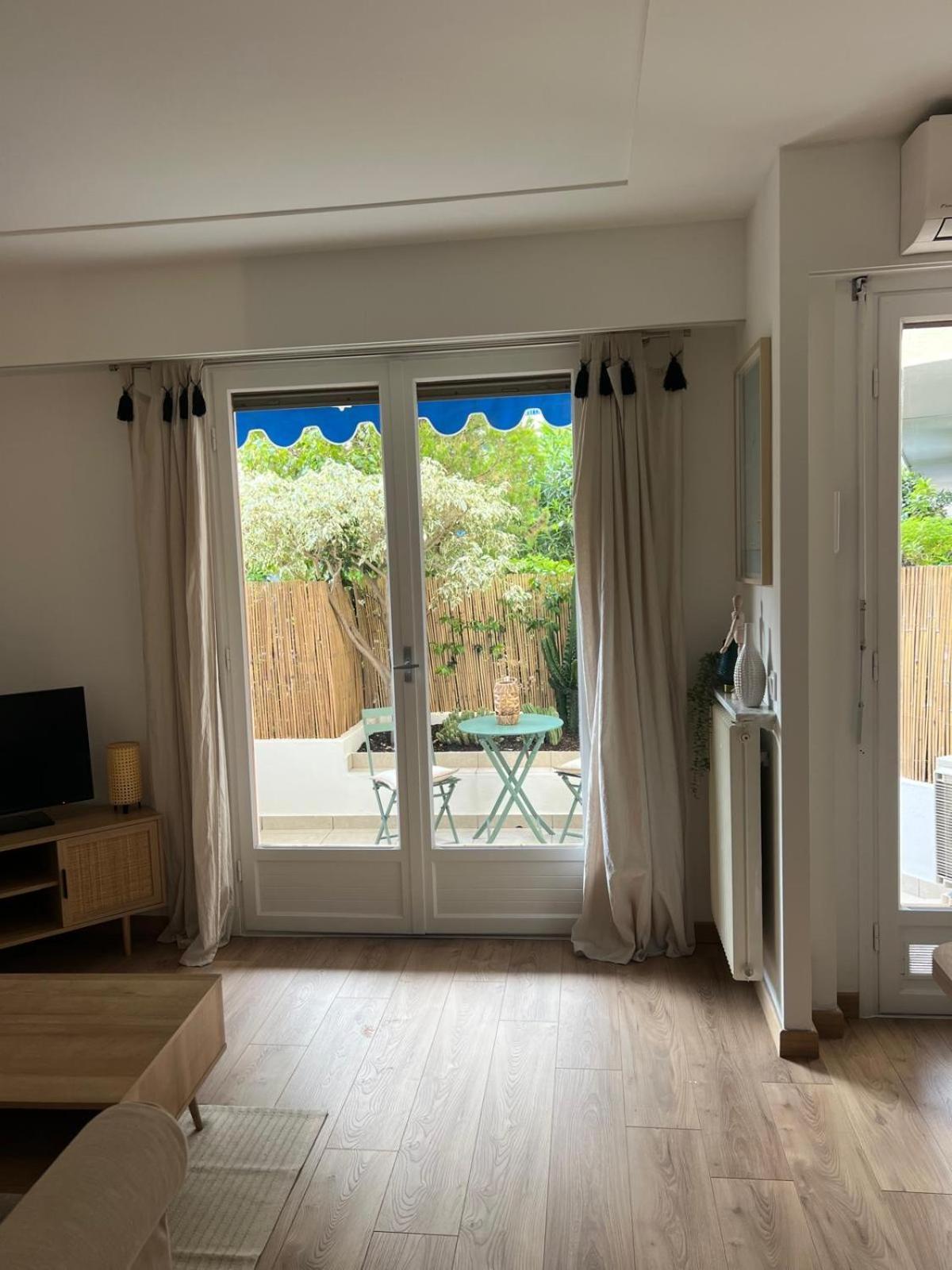 Jolie Studio En Centre-Ville Beaulieu-sur-Mer Extérieur photo